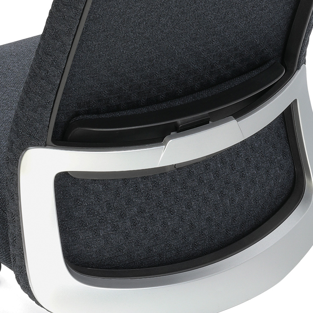 라미 플러스 체어