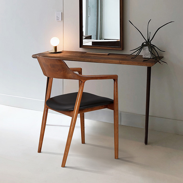 딜럭스 원목 의자