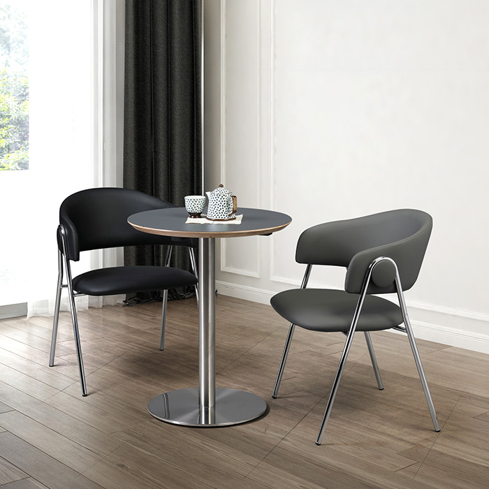 오리나 철제 의자